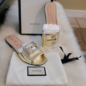 *SOLD* New & Authentic Gucci Slides